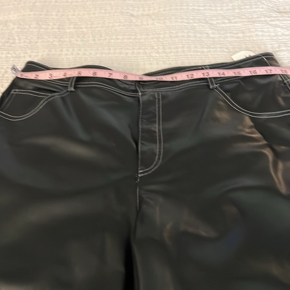 NWT Faux black leather pants with white stitching - Picture 7 of 12